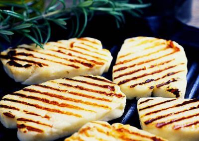 Grilled-halloumi-cheese_greek_food
