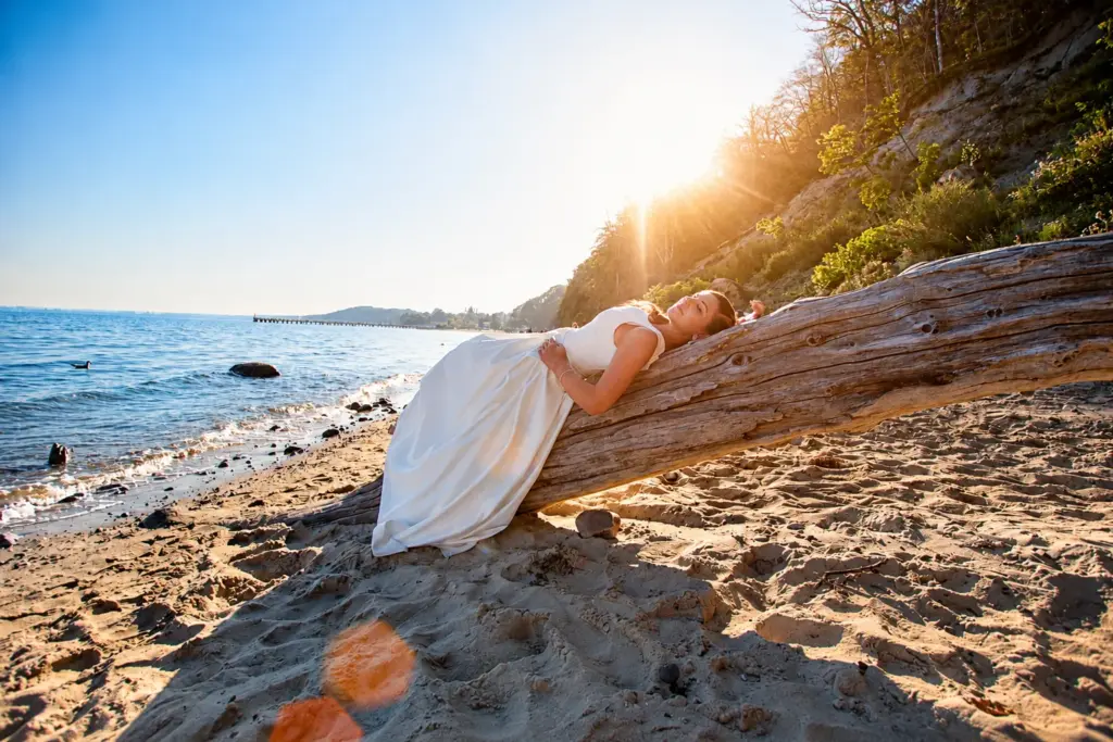 Plener w Orłowie – Na plaży w Orłowie, pod słońce