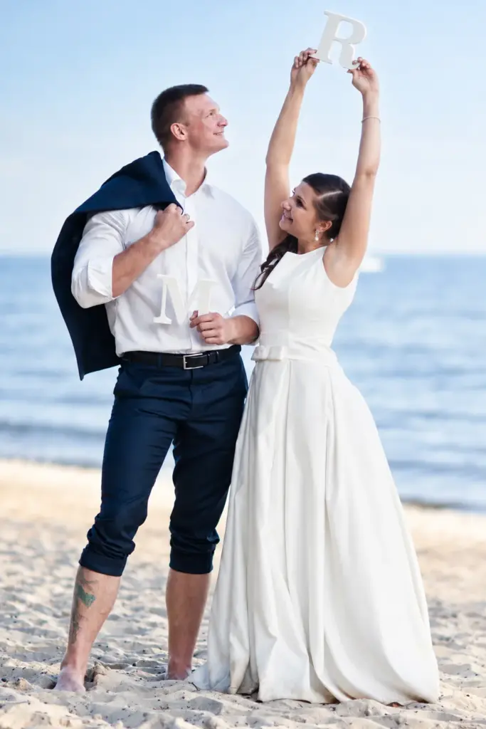 Plener w Orłowie – Radosny finał pleneru na plaży
